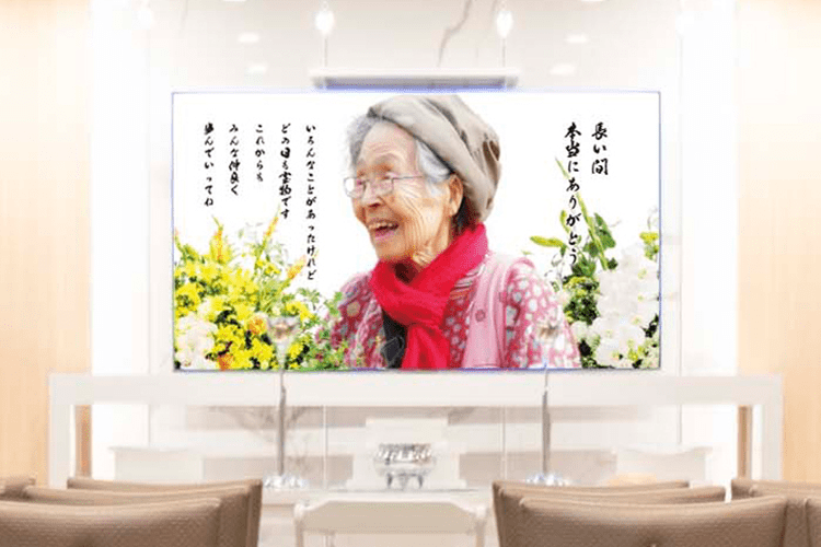 モニター遺影写真