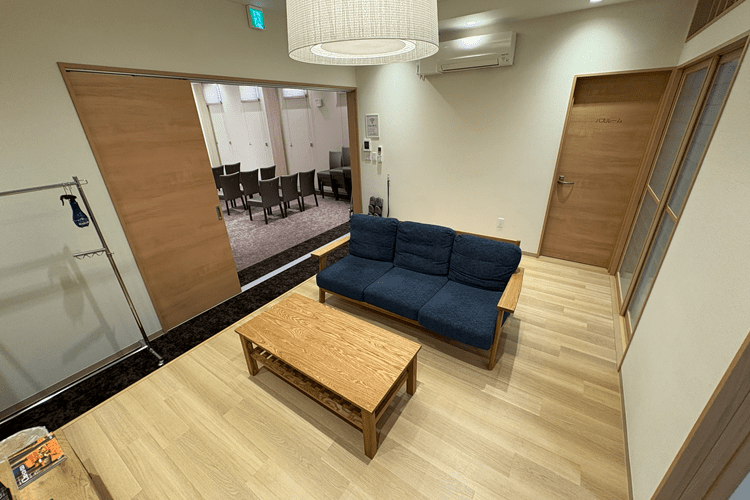 コープの家族葬ウィズハウス 海岸町のリビング_2